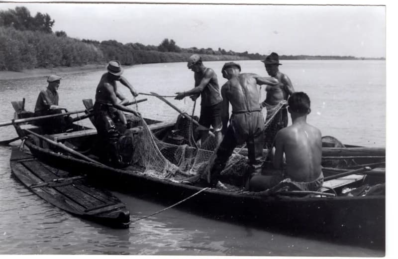 Halászok munka közben