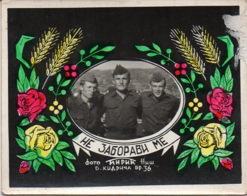 "Ne zaboravi me" katonakép Ohridból