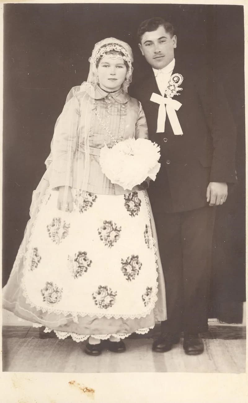 Lendvai Katalin menyasszony