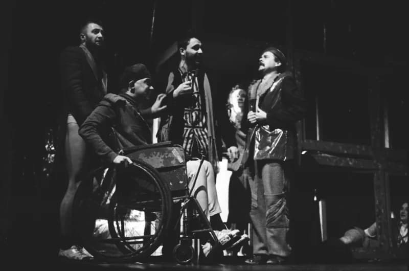 Tömöry Péter (r.), Tolnai Ottó: Paripacitrom 