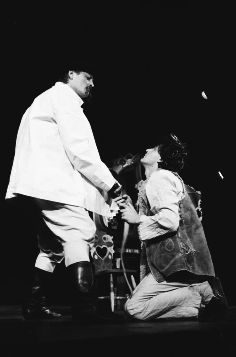 Tóth E.: A falu rossza, avagy a negyedik ablak /r.: Hernyák Gy./