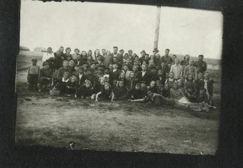 Csoportkép a szabadban