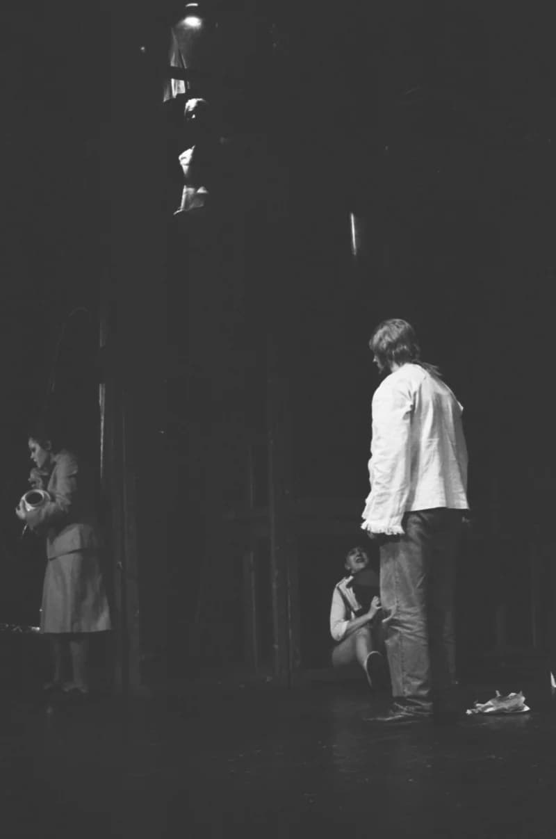 Tömöry Péter (r.), Tolnai Ottó: Paripacitrom 