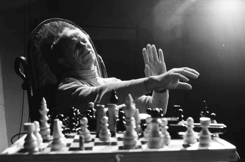 Aznap, amikor a pápát elrabolták