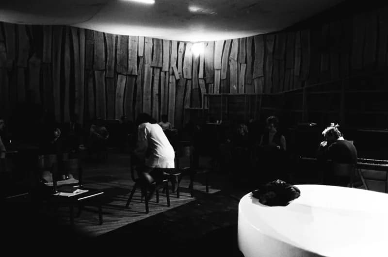 Bayer aszpirin - az Újvidéki Színház előadása