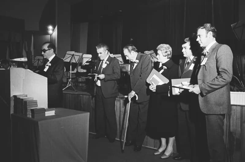 A Nagyapáti Kukac Péter-díj átadása Zsáki Istvánnak