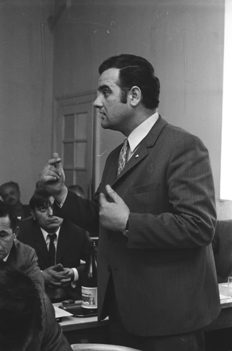 Pártértekezlet (Bonyodalmak Csubela Ferenc körül)