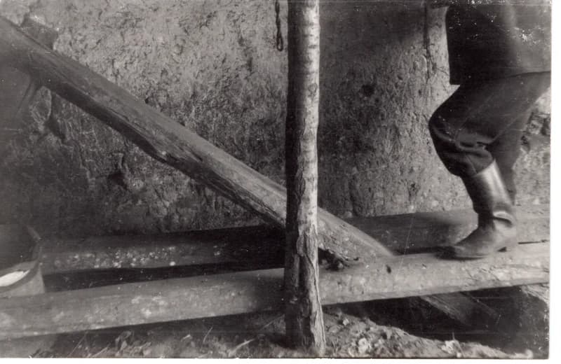 Külü (paprikatörő) munka közben