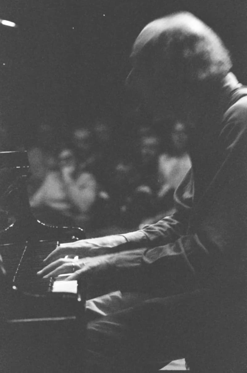 Szabados György /M-Stúdió/