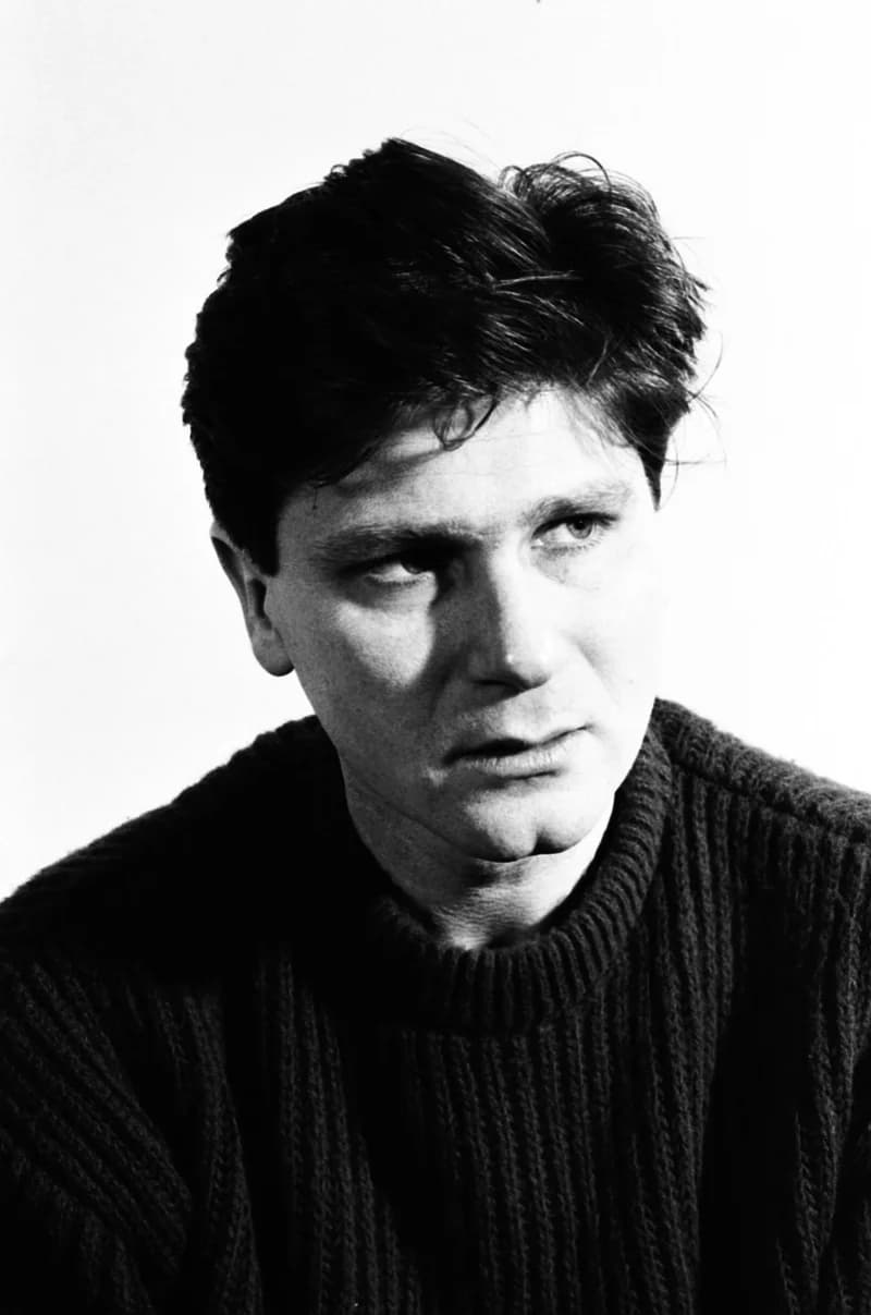 Tolnai: Izéke homokozója, Bayer II.