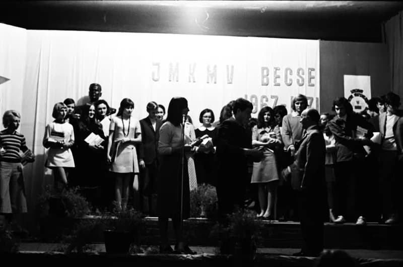 Középiskolások Művészeti Vetélkedője '71