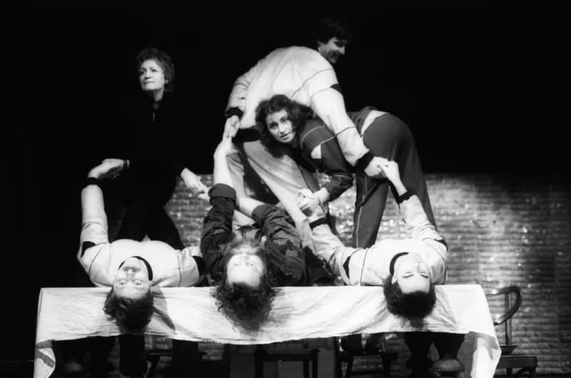 Mrozek: Ház a határon