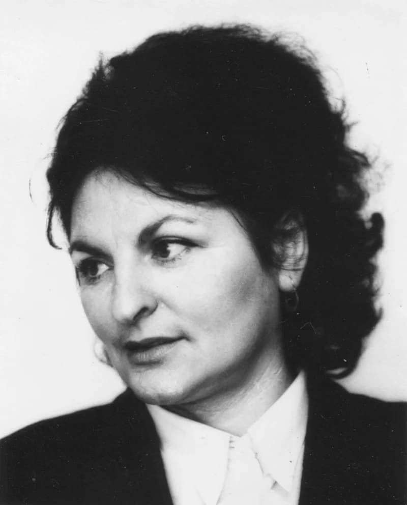 Mirnics Zsuzsa