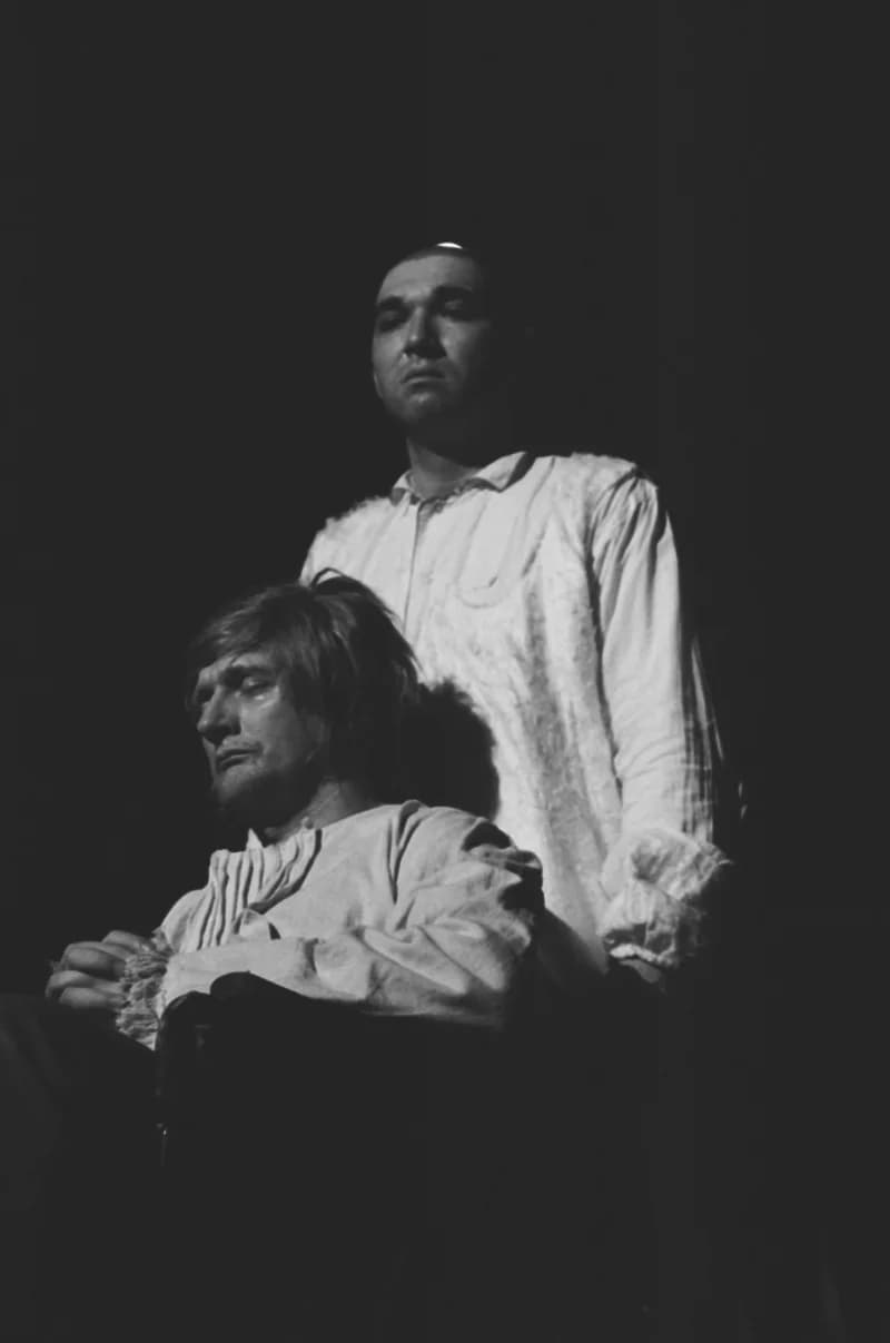 Tömöry Péter (r.), Tolnai Ottó: Paripacitrom 